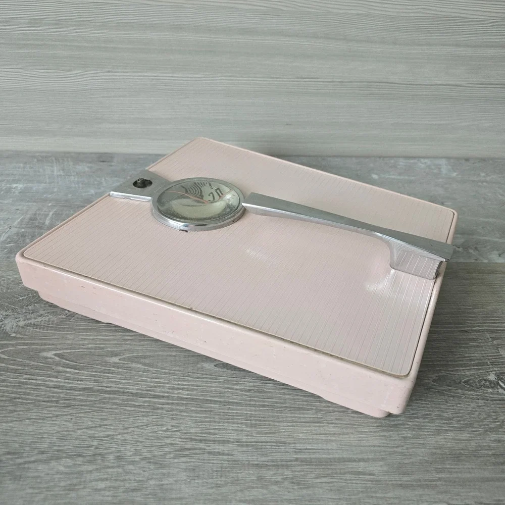 Vintage Hanson Pink Bath Scale MCM Pastel Kitsch Atomic Era Chrome Analog